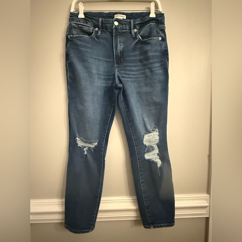 Good American Good Legs Crop Distressed jeans, vguc, 10/30